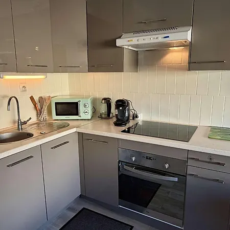 Avec Parking Privatif A Deux Pas De La Du Grazel - Gn590-009 Apartamento